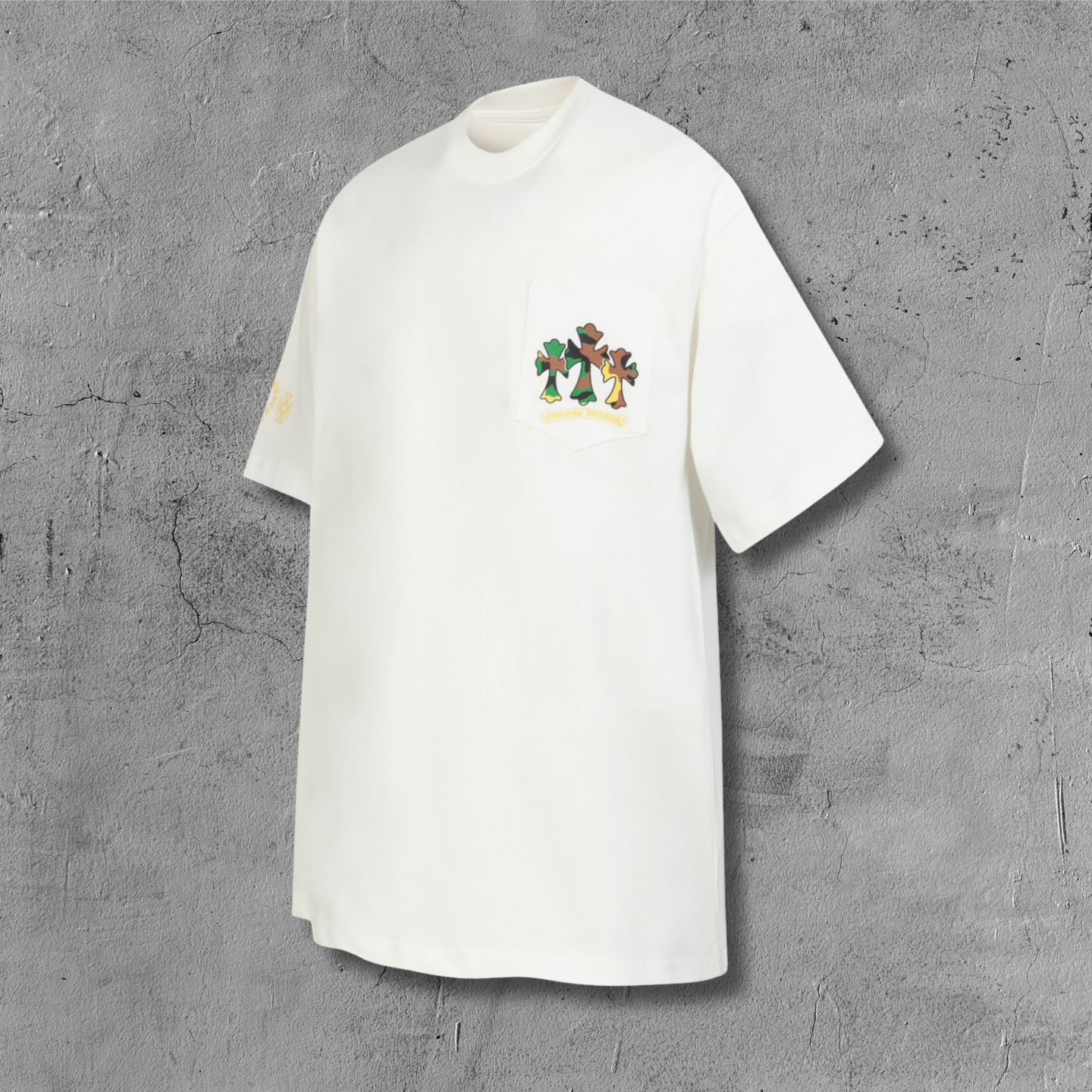 Camo Horseshoe Cross Pocket White T-Shirt™