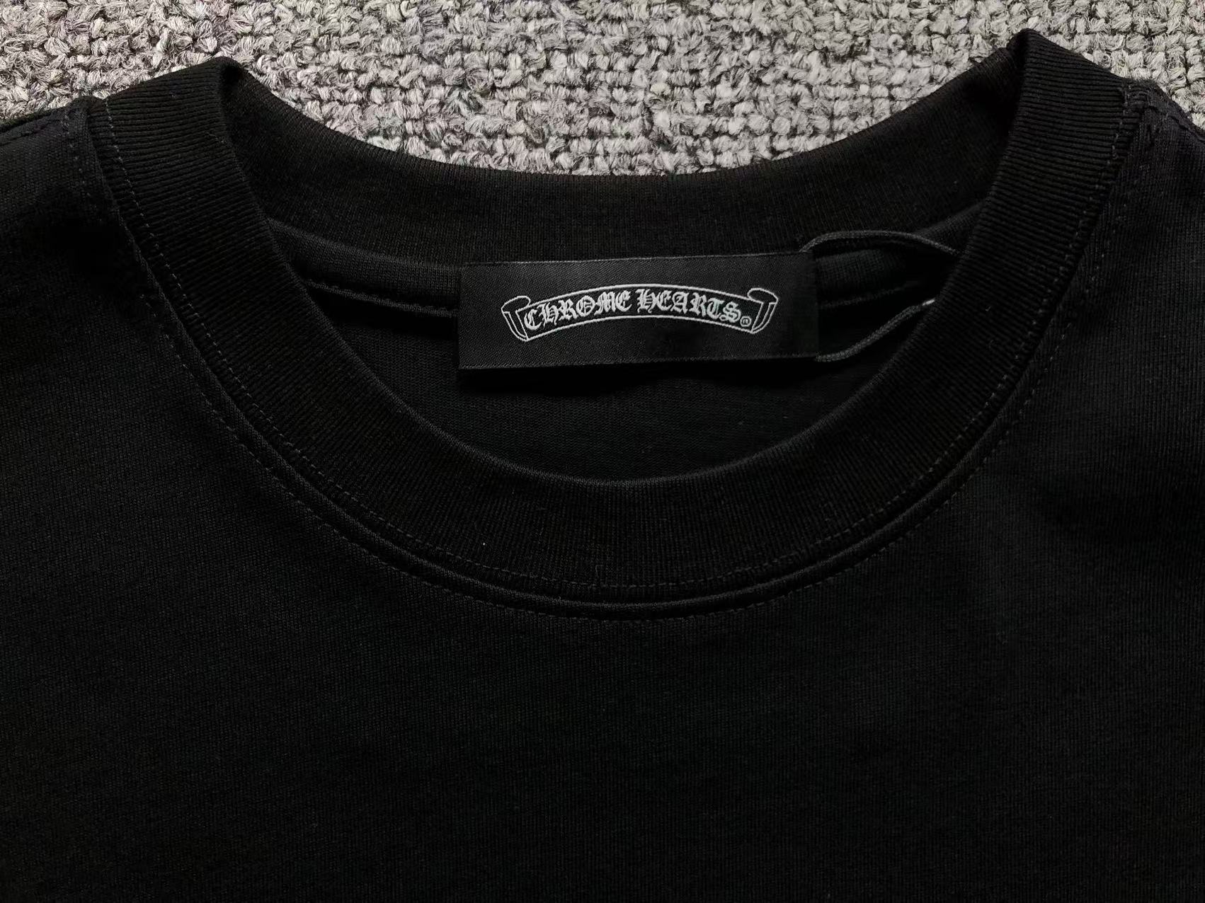 Orange Dagger Symbol T-Shirt™