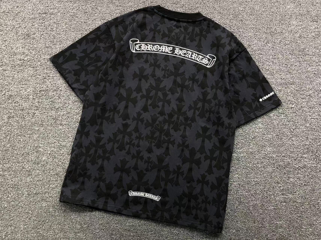 Cross Pattern Black Pocket T-Shirt™