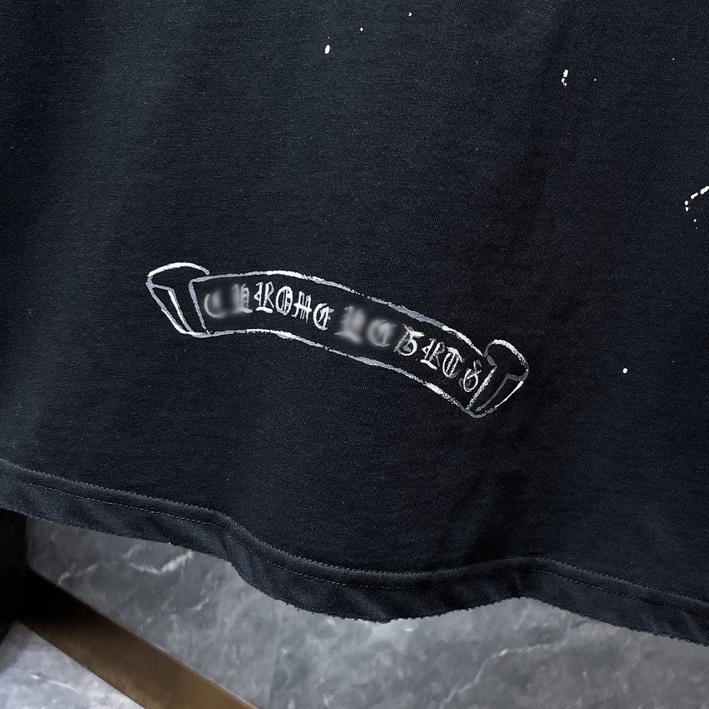 Graphic Horse Shoe Logo Black T-Shirt™