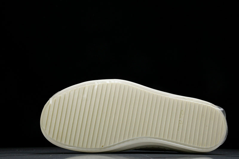 Concordians Vintage Sneaker "Milk"