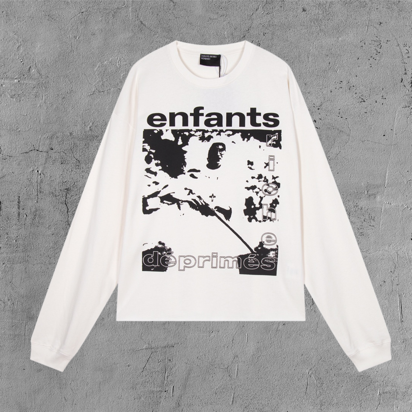 ER* Black Typography White Long Sleeve Shirt™
