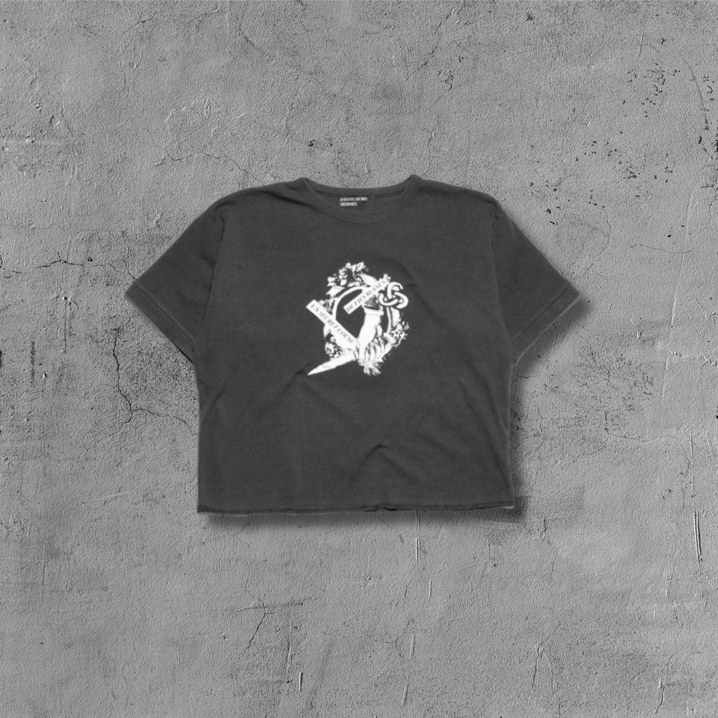 ER* Un Secret Washed Black T-Shirt™