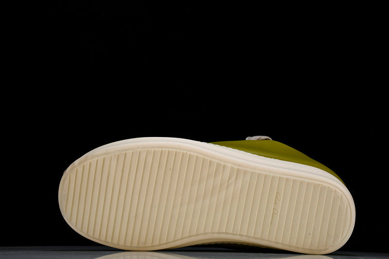 Jumbo Lace Padded Low "Acid Milk"