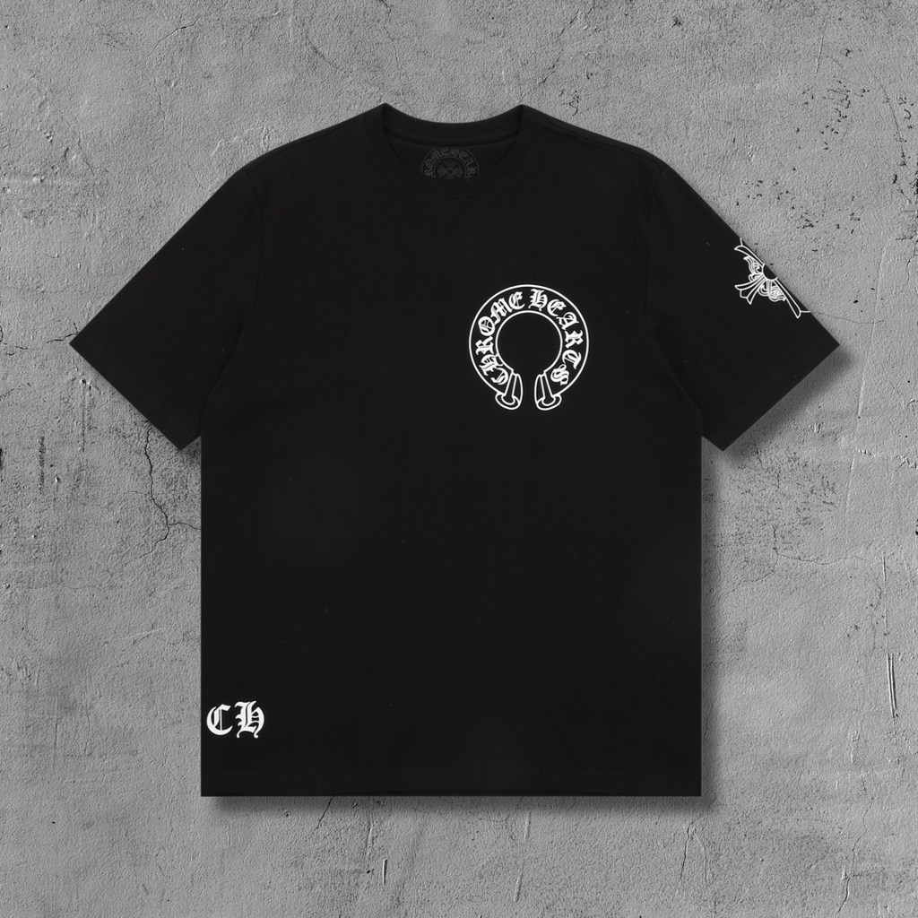 Ornate Double Cross Horseshoe Black T-Shirt™