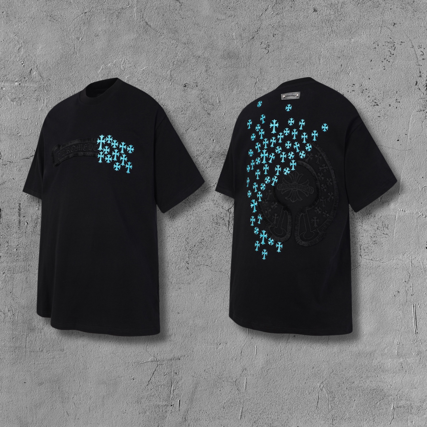 Turquoise Cross Scatter Black T-Shirt™