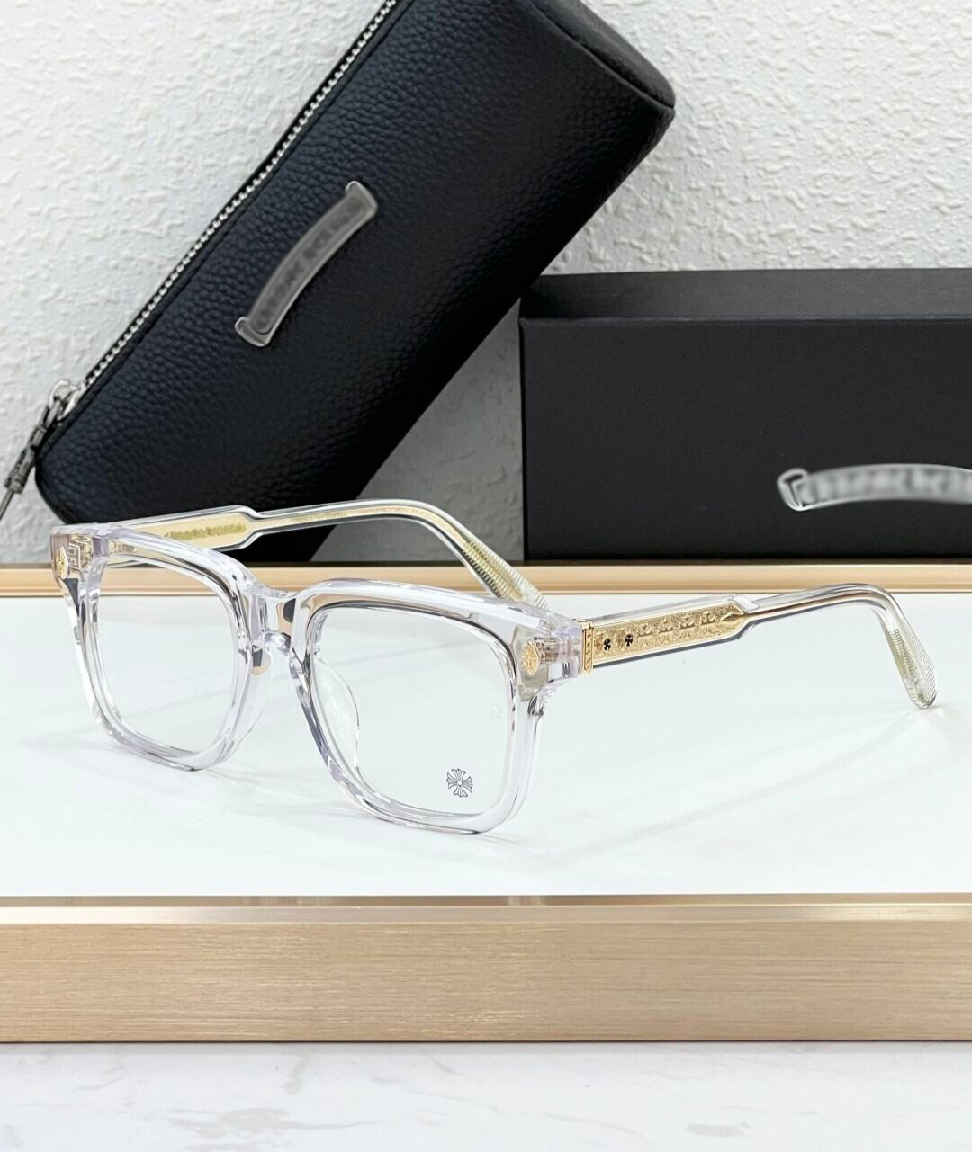Ambidixtrous Glasses