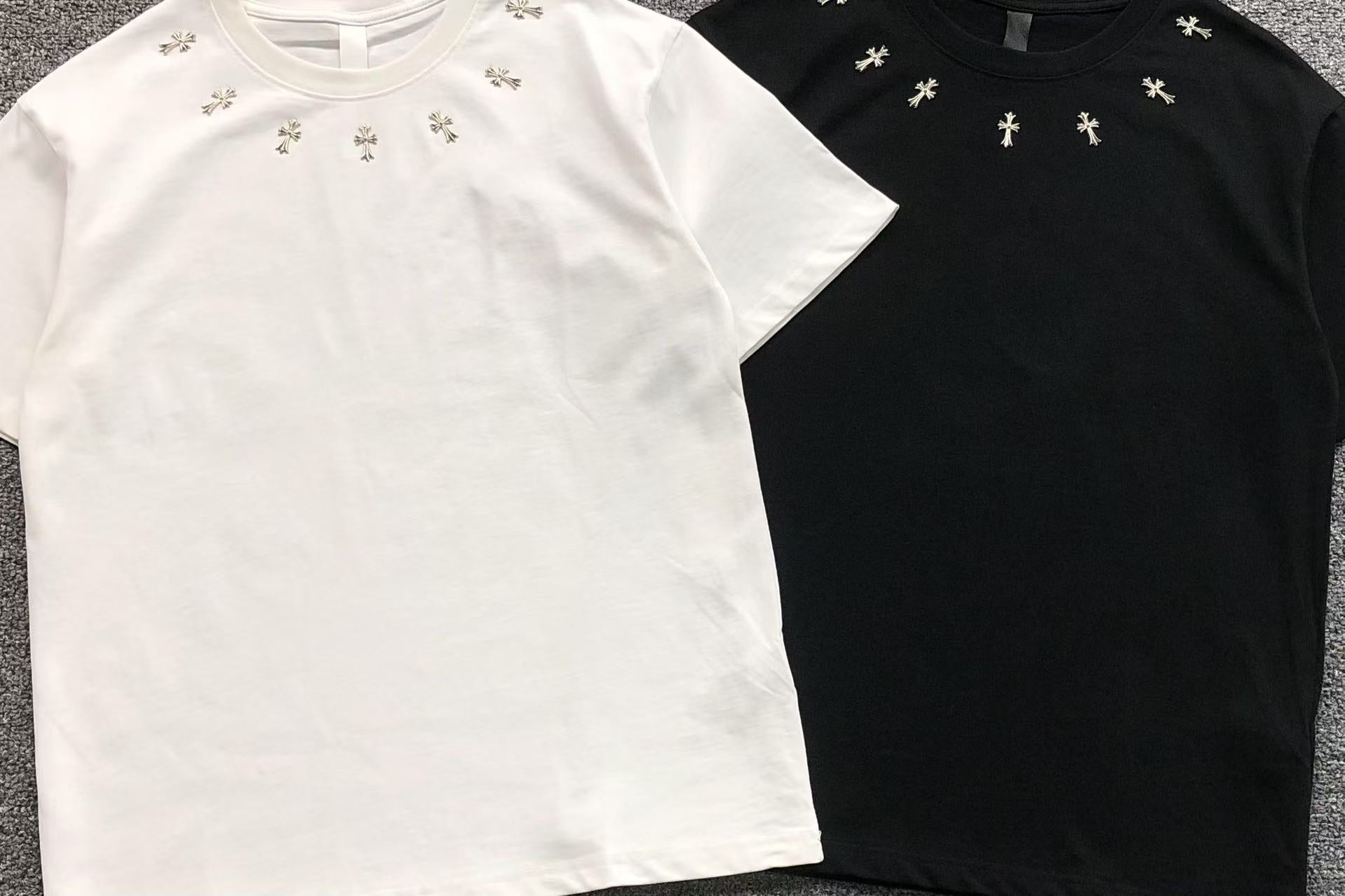 Metallic Cross Collar T-Shirt™