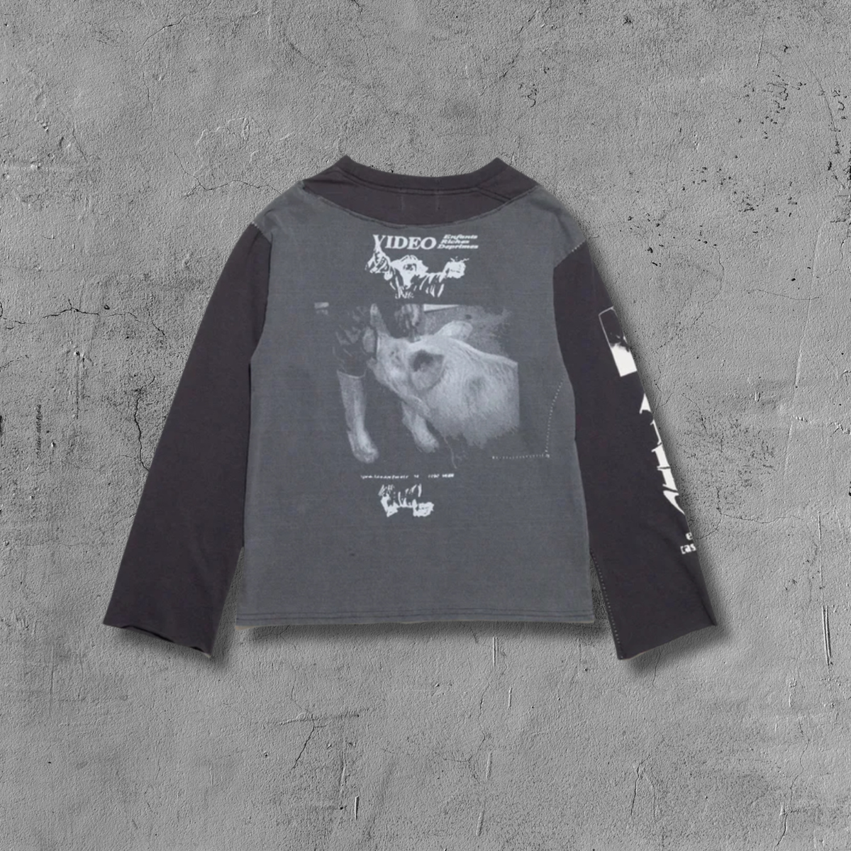 ER* Benny’s Video Grey Long Sleeve™