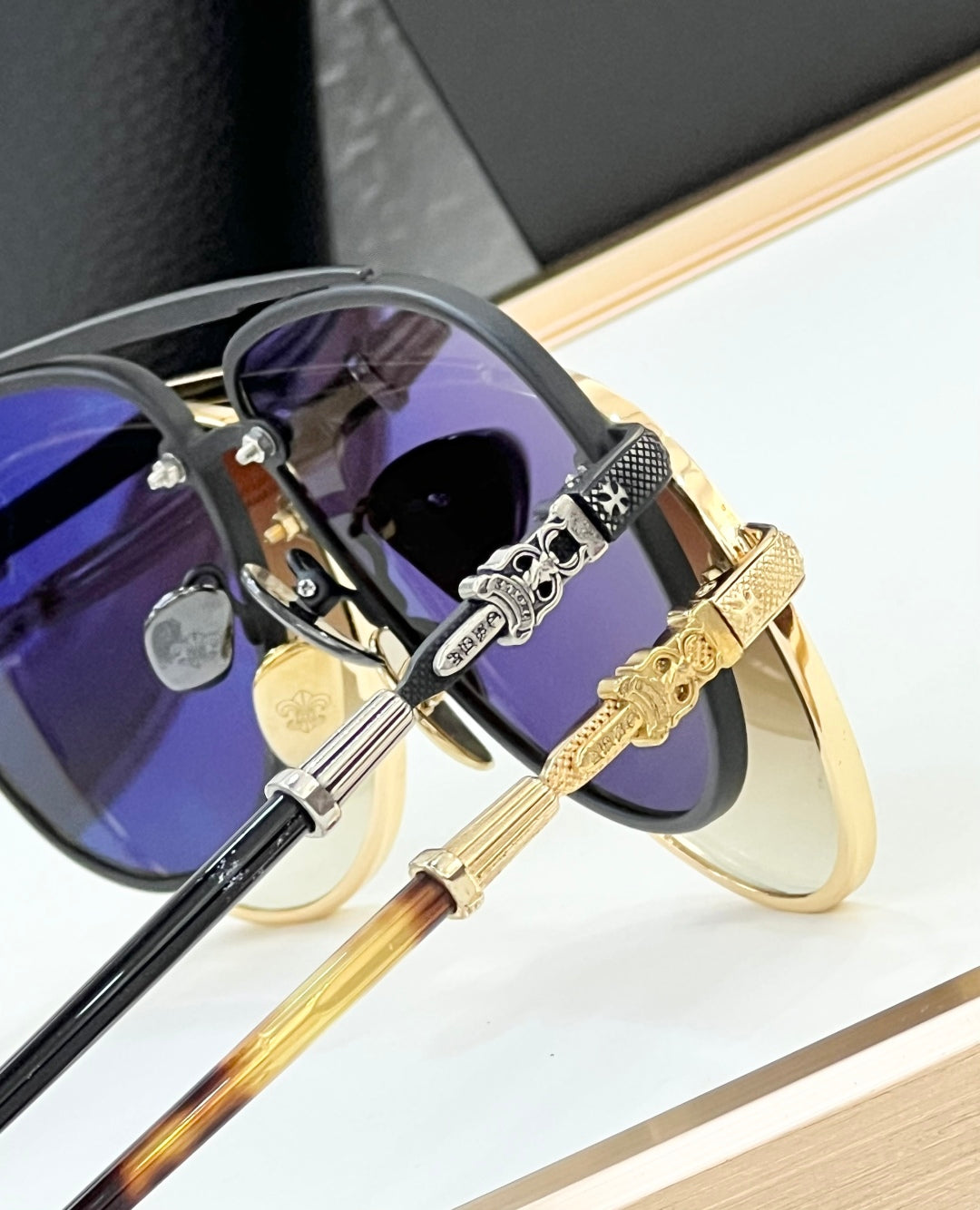 Billie II Glasses