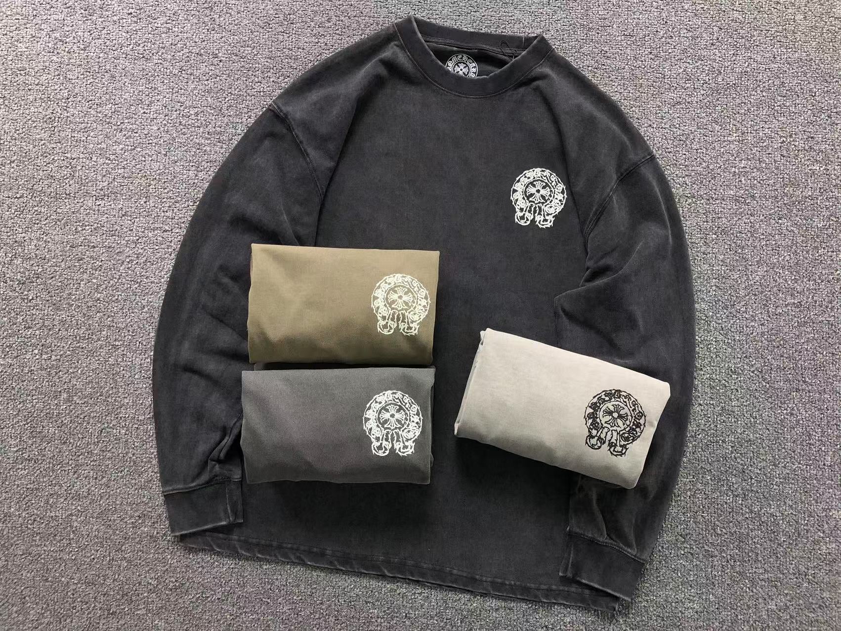 Horse Shoe Logo Faded Fabric Sweatshirt™