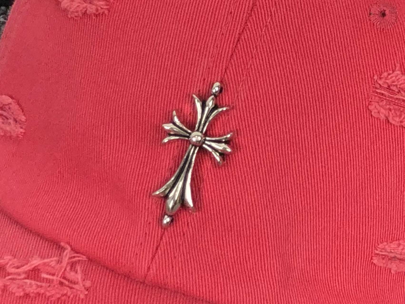 Metallic Cross Torn Fabric Baseball Cap™