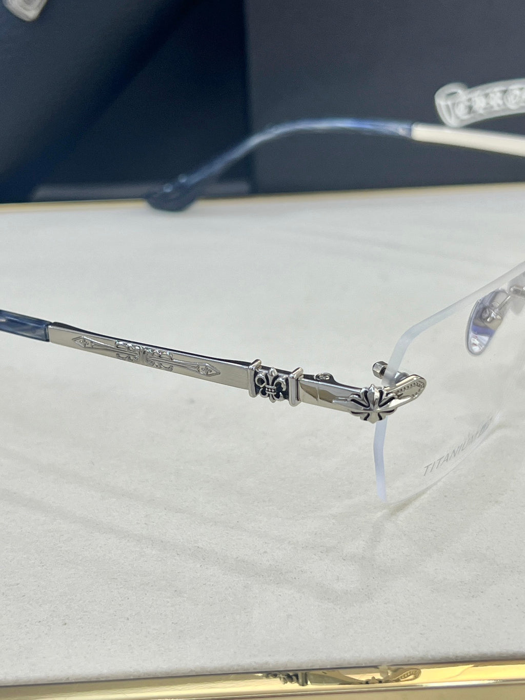 CH8290 Glasses™ (925 Silver)