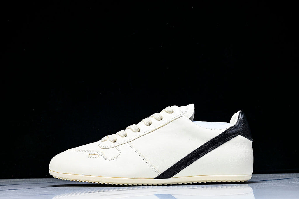 Concordians Minimal Sneaker "Milk Black"