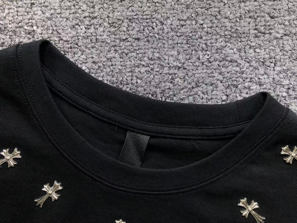 Metallic Cross Collar T-Shirt™