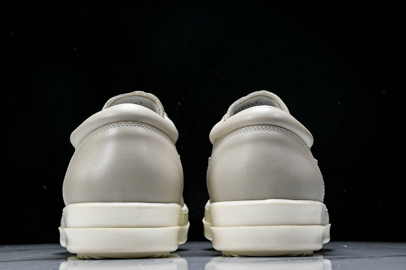 Lido Vintage Sneakers "Pearl Milk"