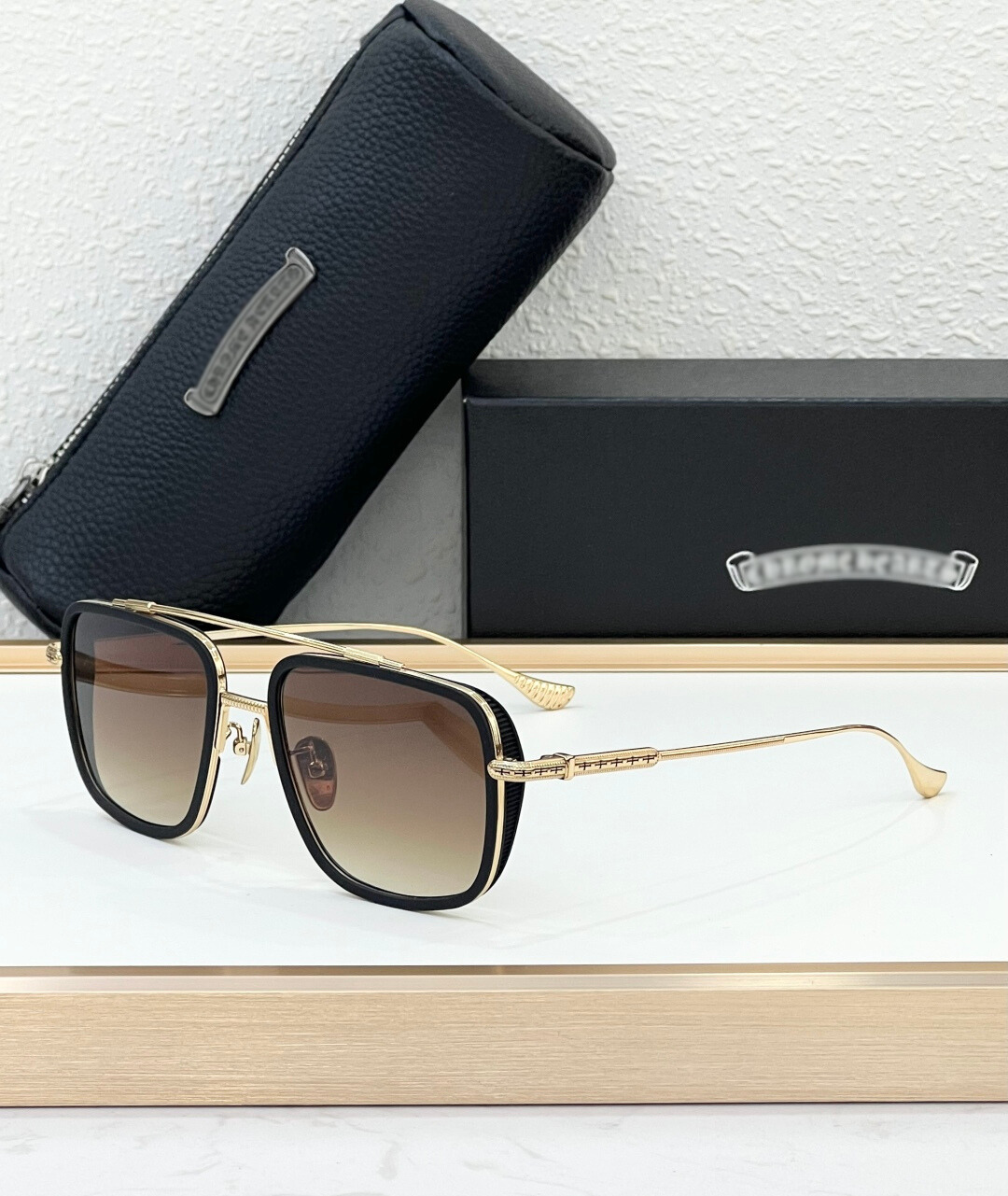 CH8056 Glasses