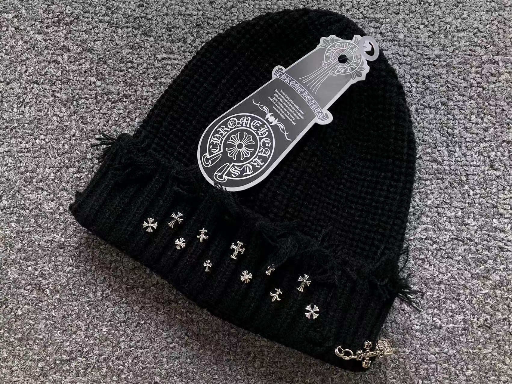 Torn Knit Beanie™