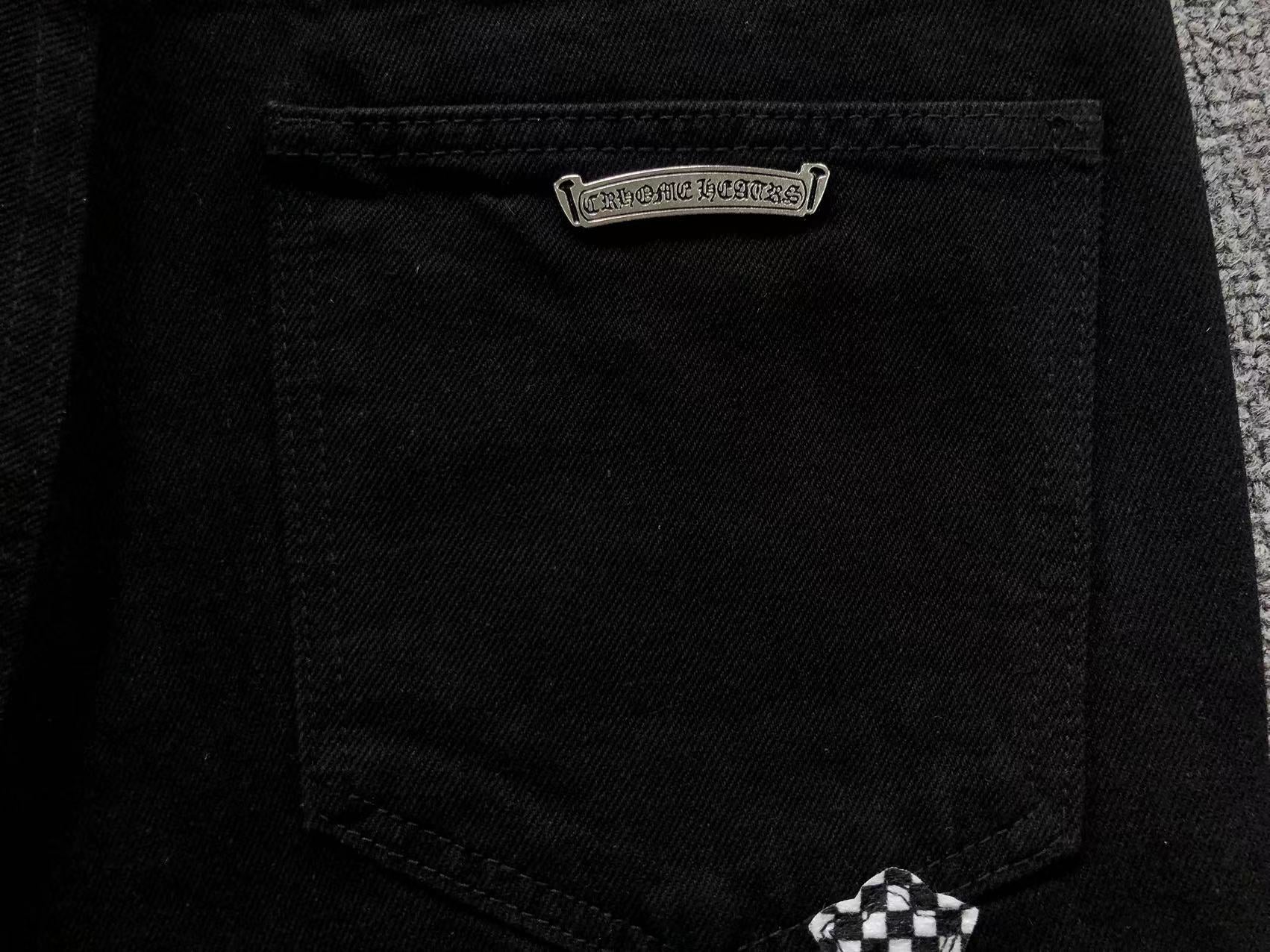 Checkered & Pink Cross Patch Black Jeans™