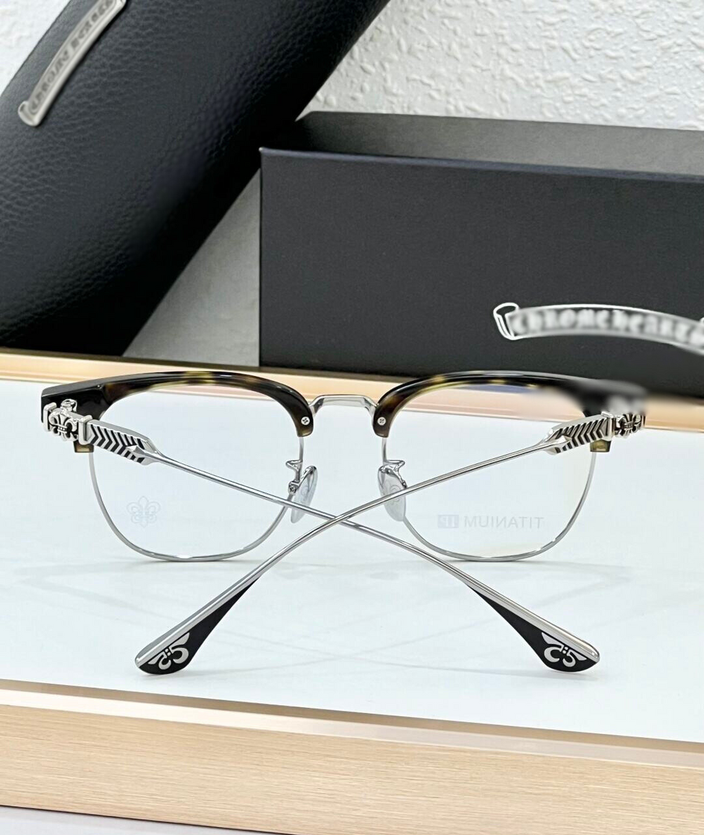 CH8305 Glasses