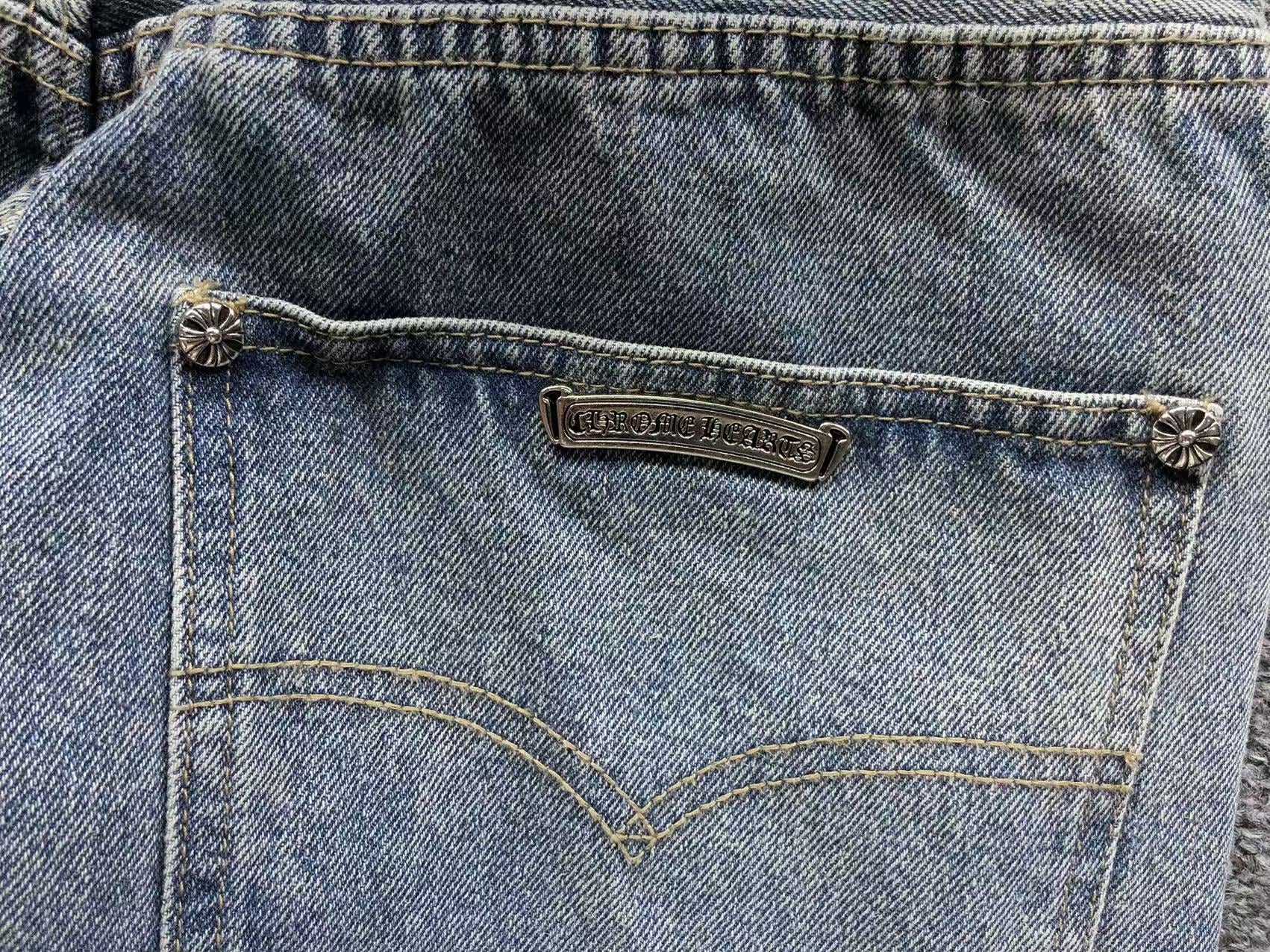 Black & White Cross Patch Light Denim Baggy Jeans™