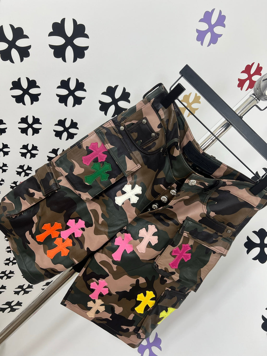 Multicolor Crosses Camo Shorts™