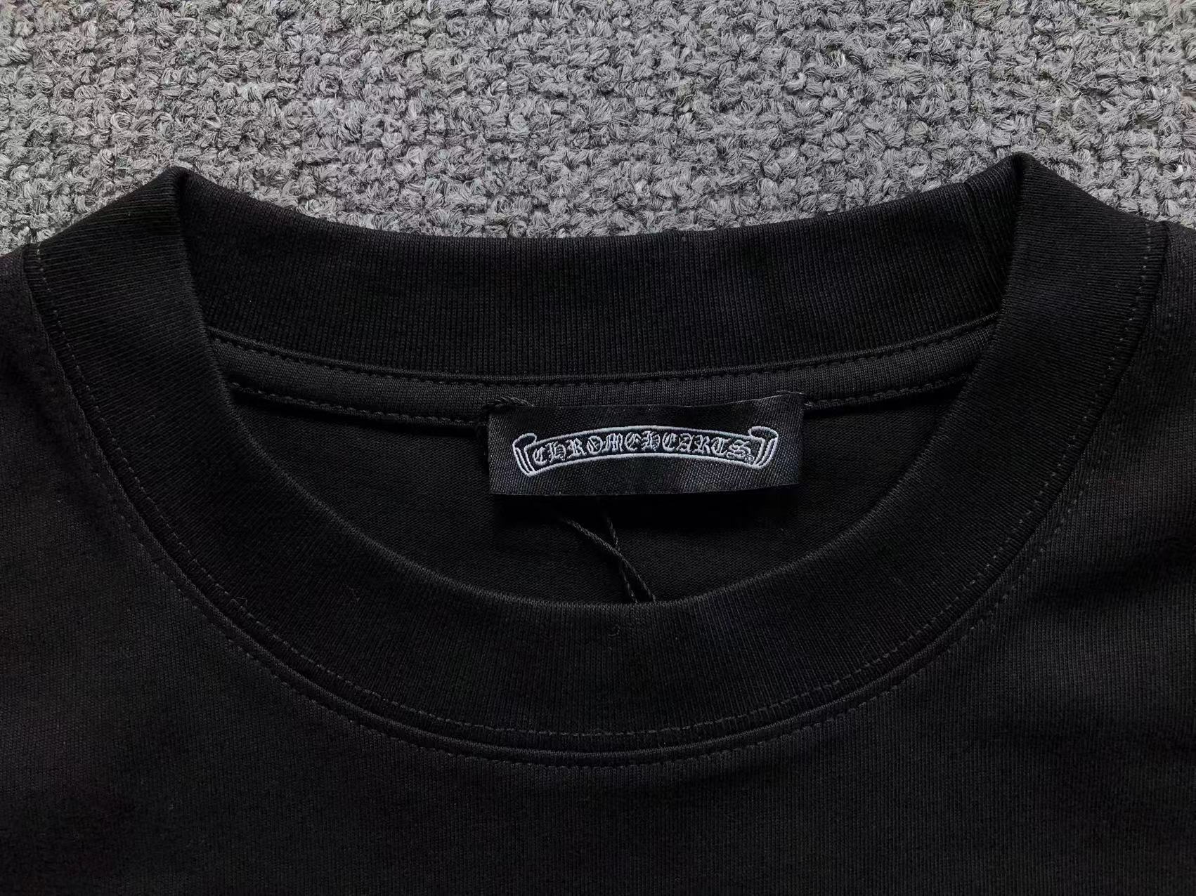 Colorful Icon Horseshoe T-Shirt™