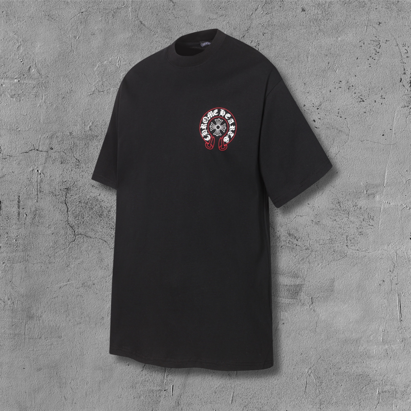 Red Outline Horseshoe Black T-Shirt™