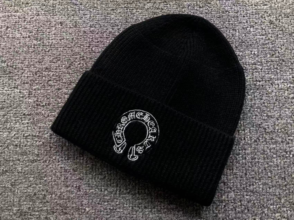 Horse Shoe Logo Knit Beanie™