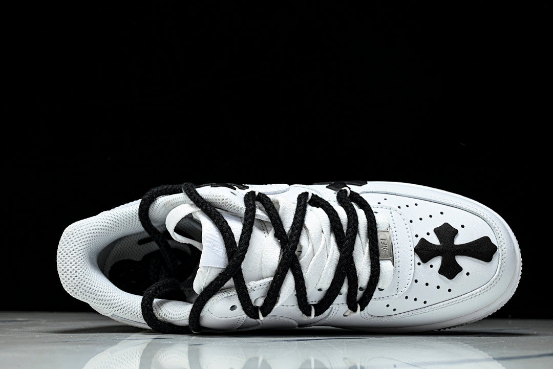 Black Crosses White AF1™
