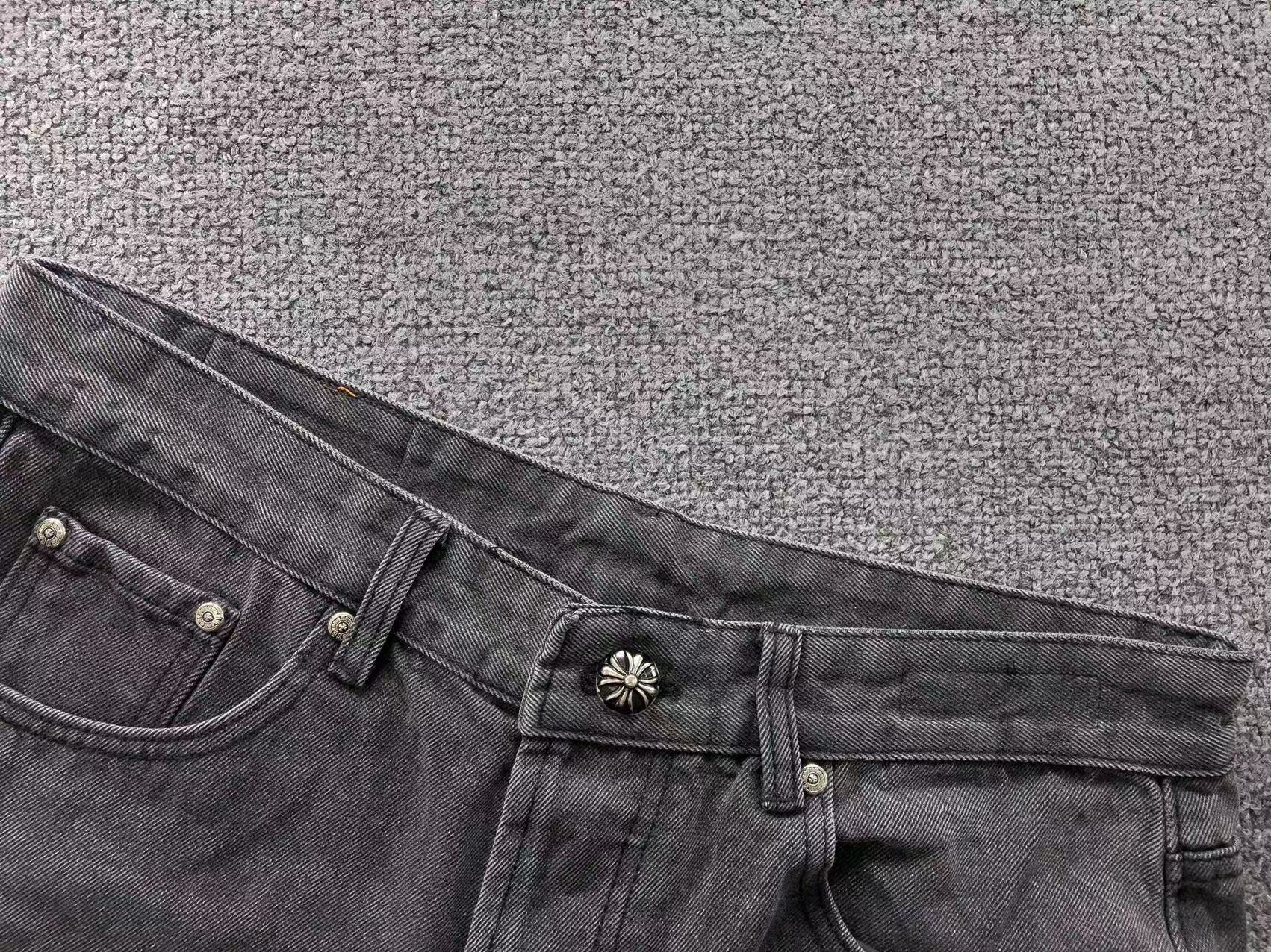 Leopard Cross Patch Dark Grey Jeans™