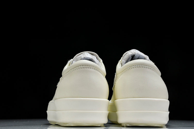 Concordians Vintage Sneaker "Milk"