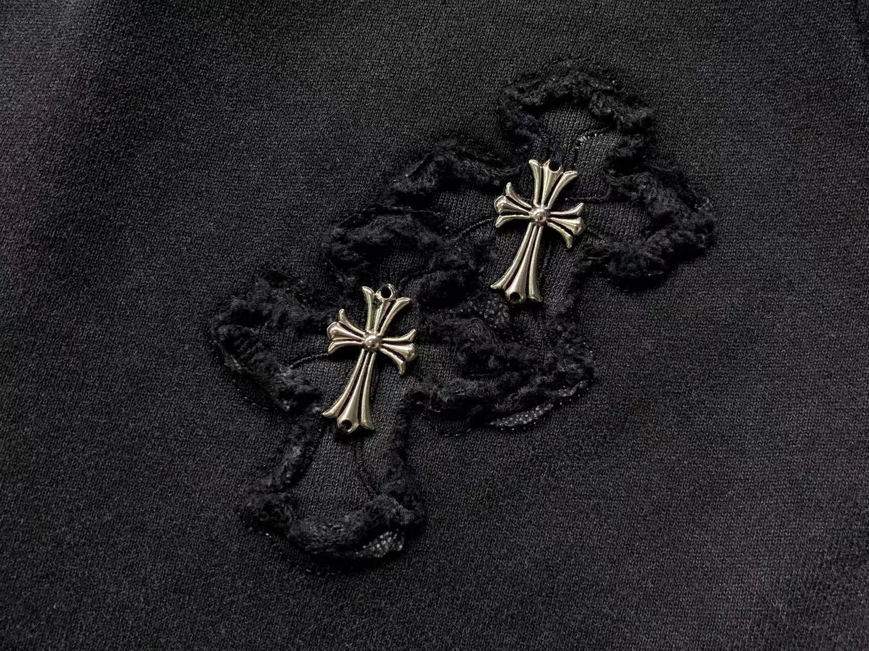 Torn Fabric Metallic Crosses Black Sweatshorts™