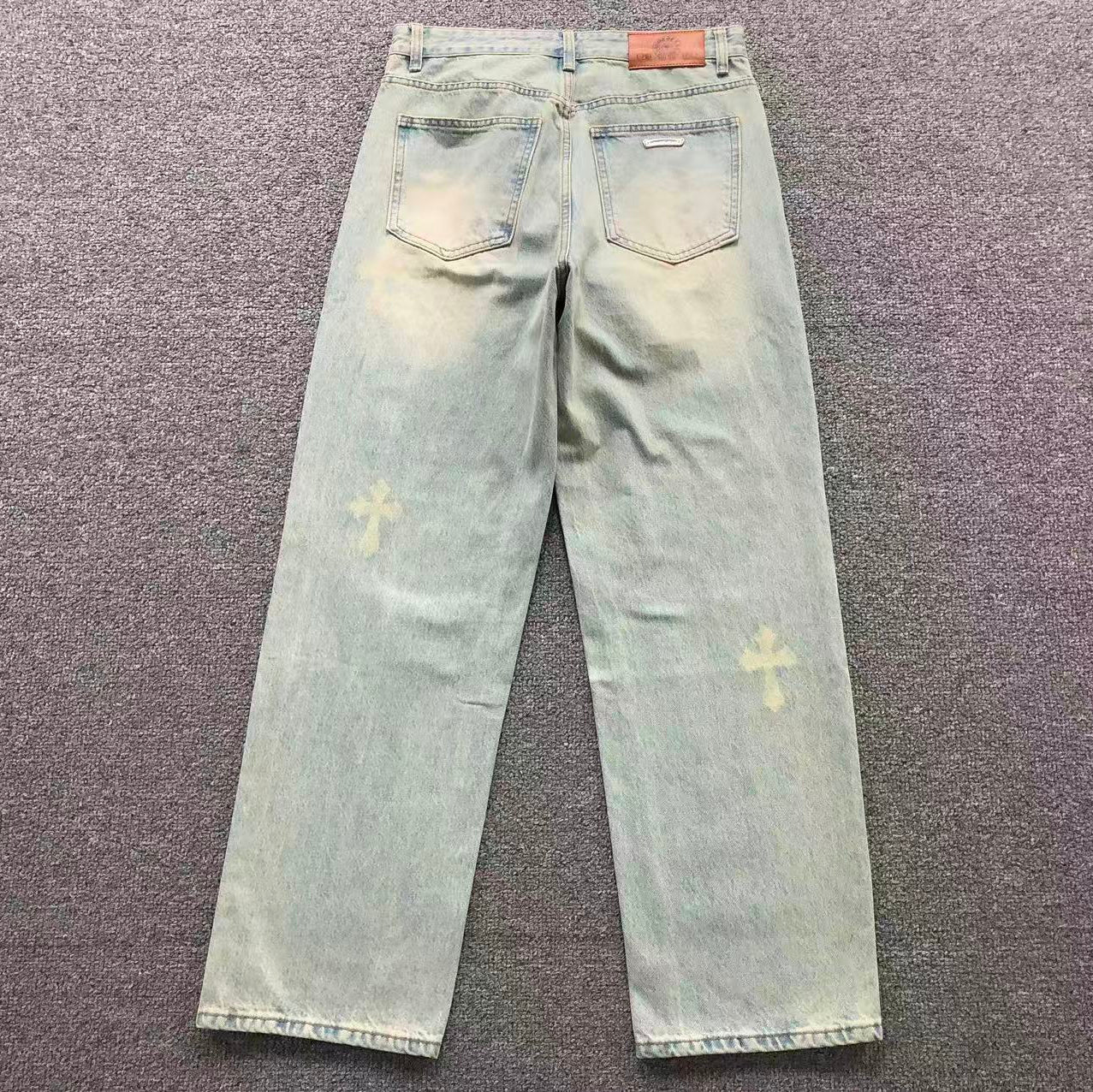 Faded White Cross Patch Light Denim Baggy Jeans™