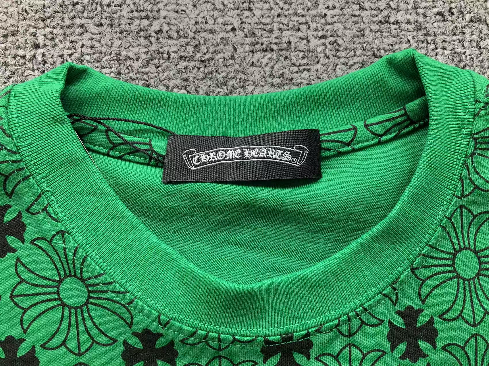 Cross Pattern Green T-Shirt™