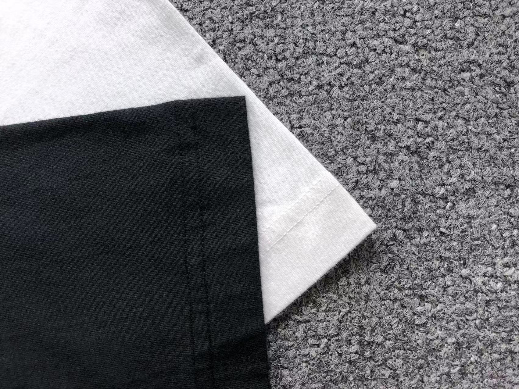 Dagger Crest Pocket White/Black T-Shirt™