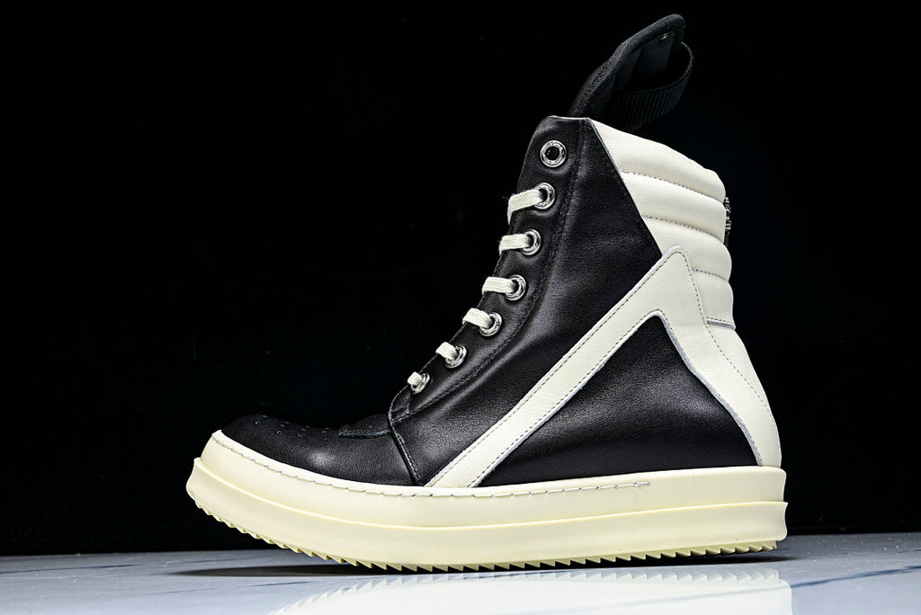R.O Chrome Dagger Geobasket Black Milk