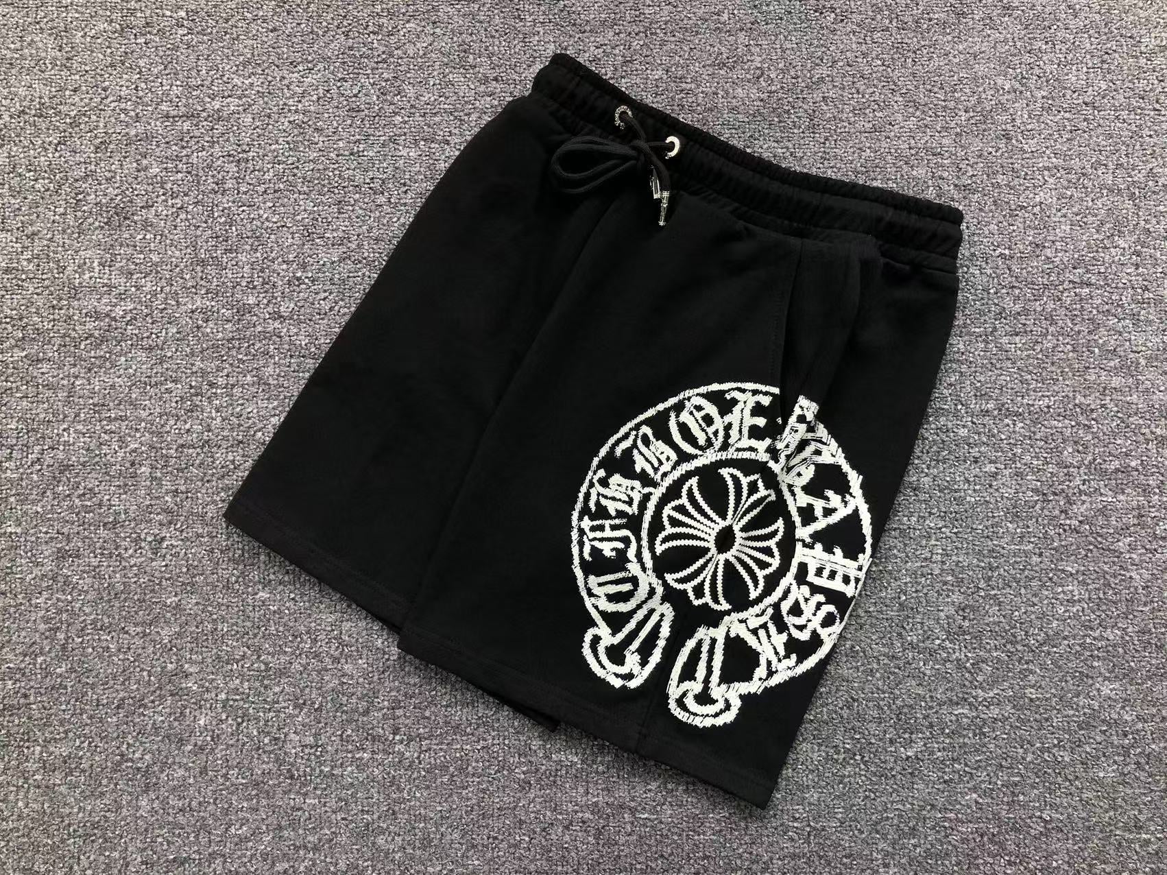 Big Horse Shoe Logo Sweatshorts™