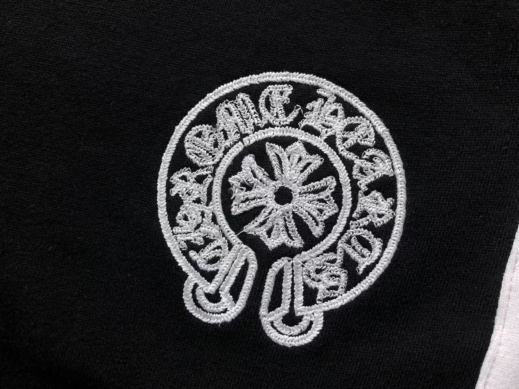Horseshoe Logo White Stripe Black Sweatpants™