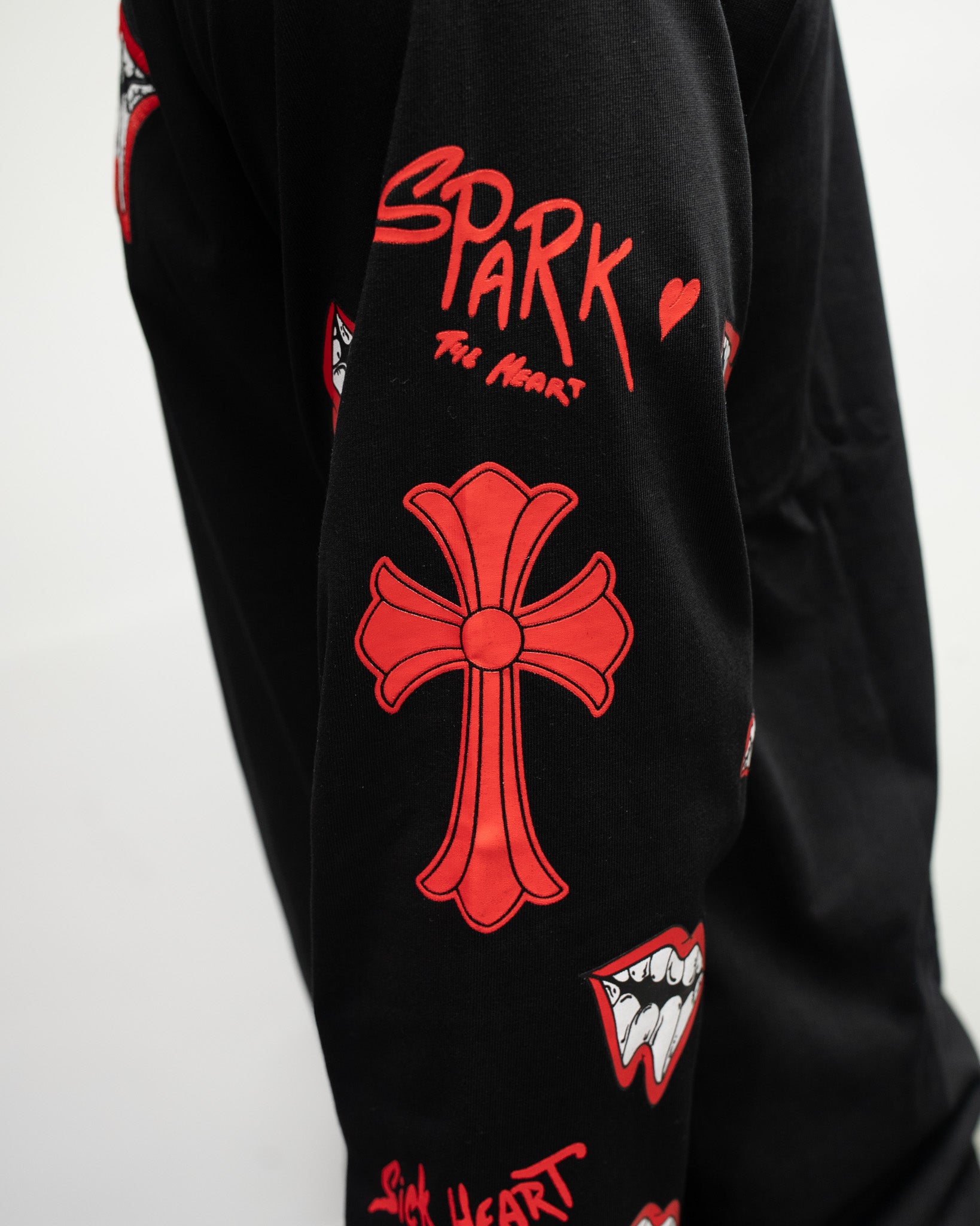 M-Boy Chomper Black Longsleeve™