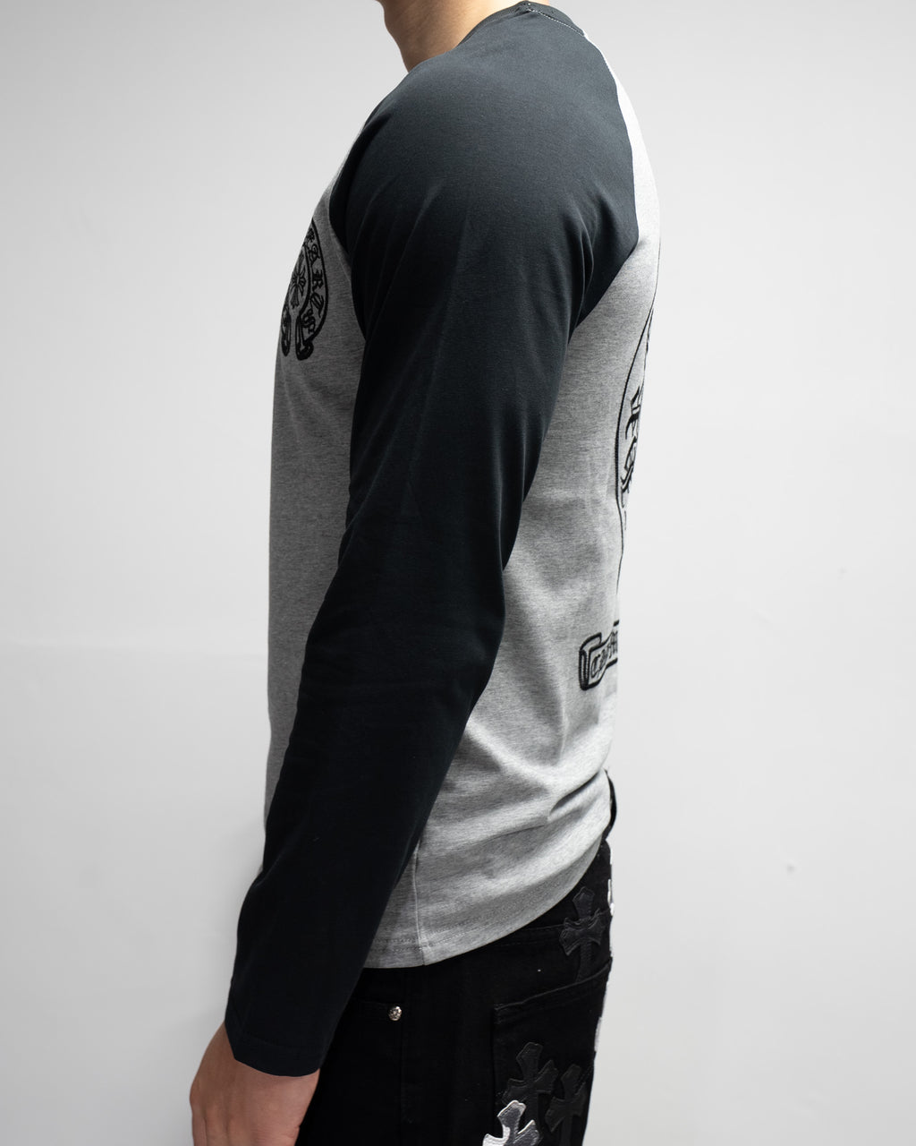 Horse Shoe Logo Grey & Black Long Sleeve™