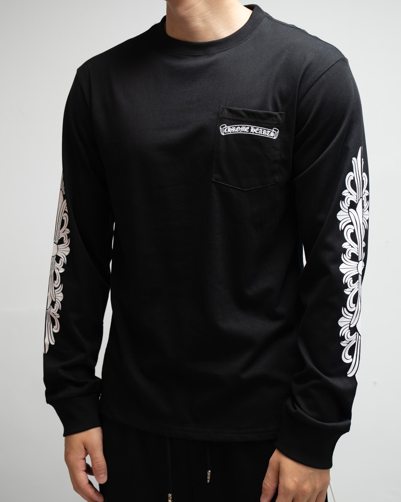 Aspen Black Long Sleeve™
