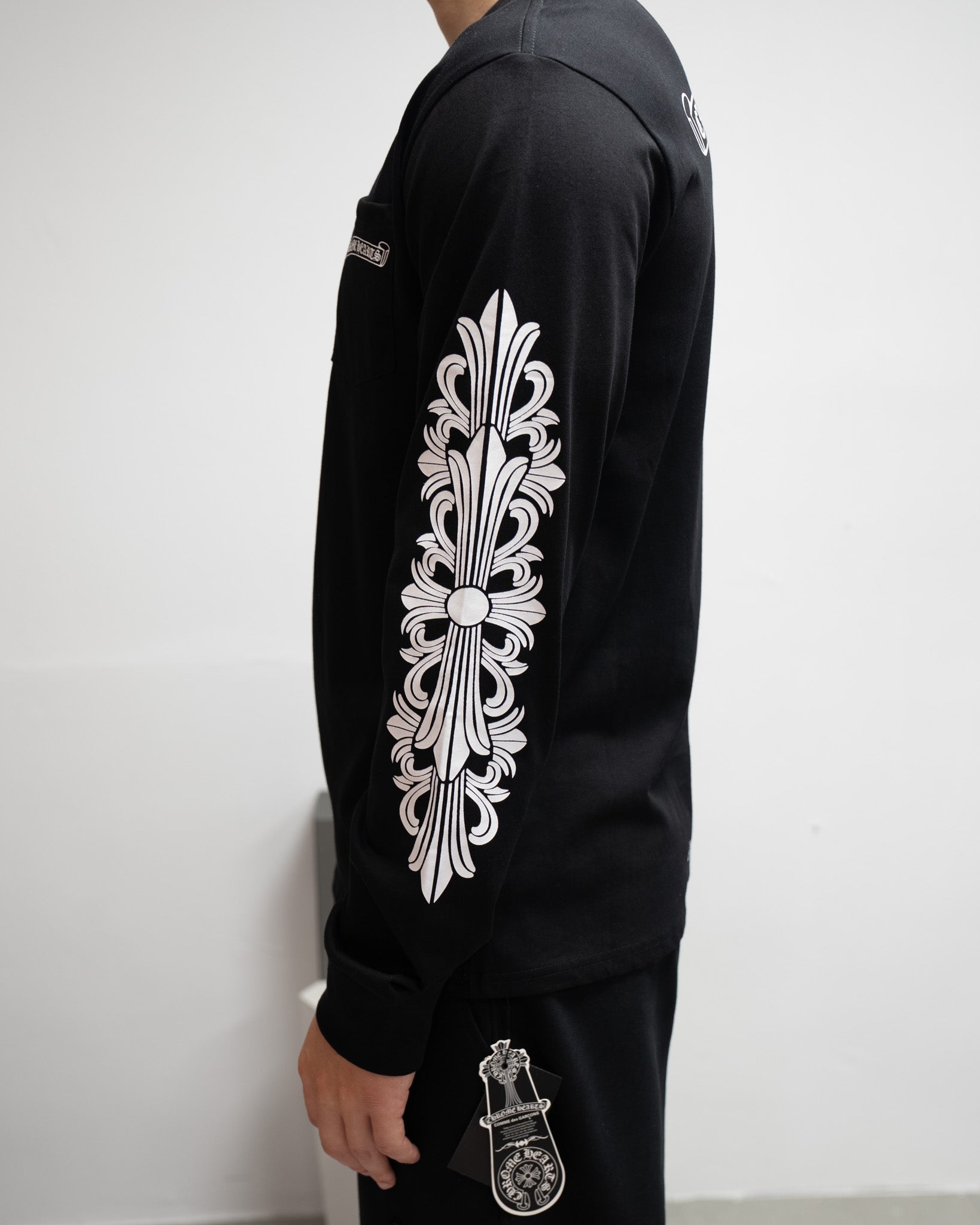Aspen Black Long Sleeve™