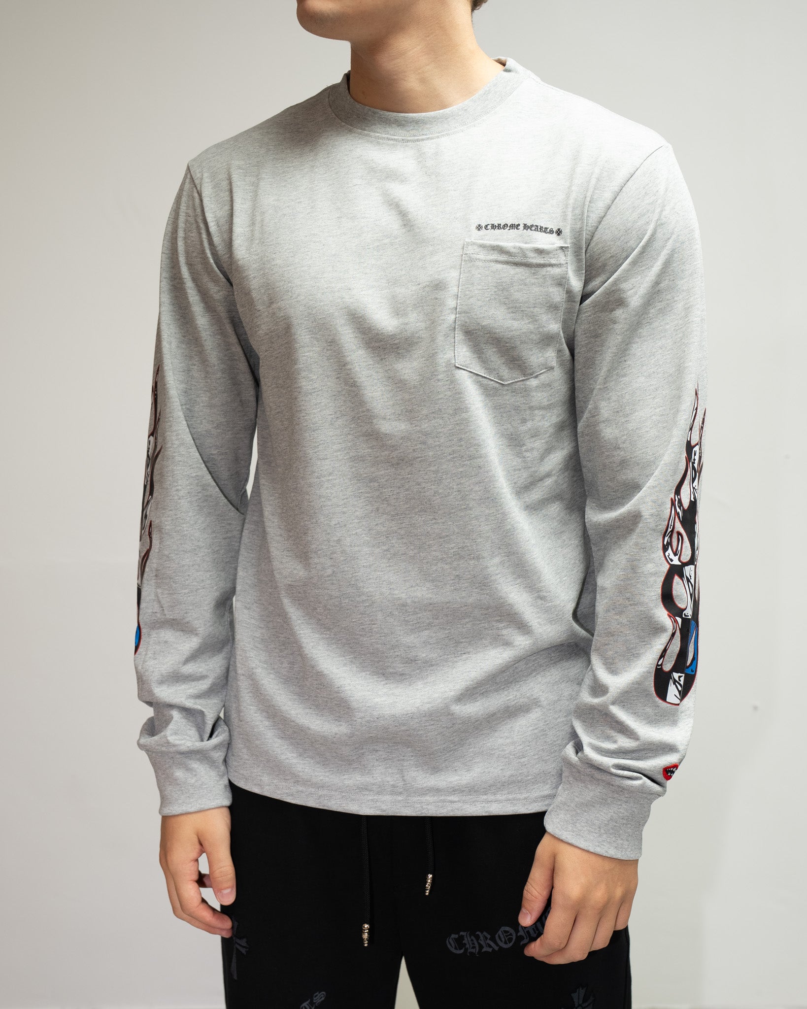 M-Boy Colored Text Grey Long Sleeve™