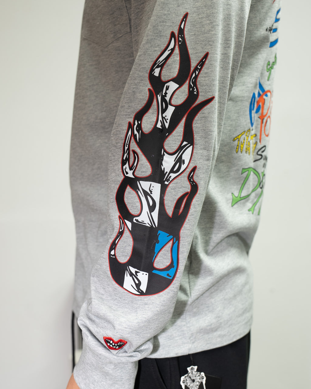 M-Boy Colored Text Grey Long Sleeve™