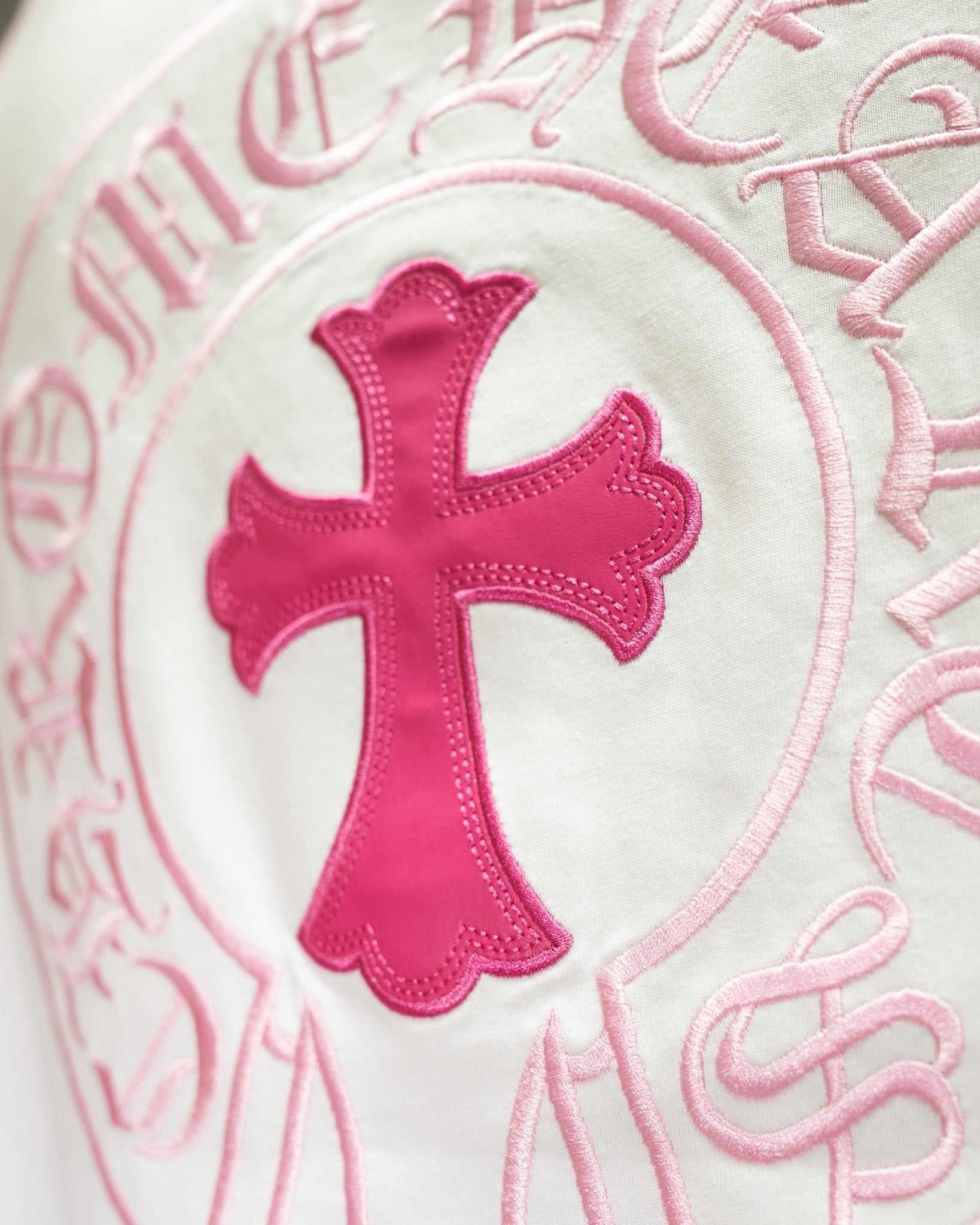 Pink Horseshoe Logo Pink Long Sleeve™