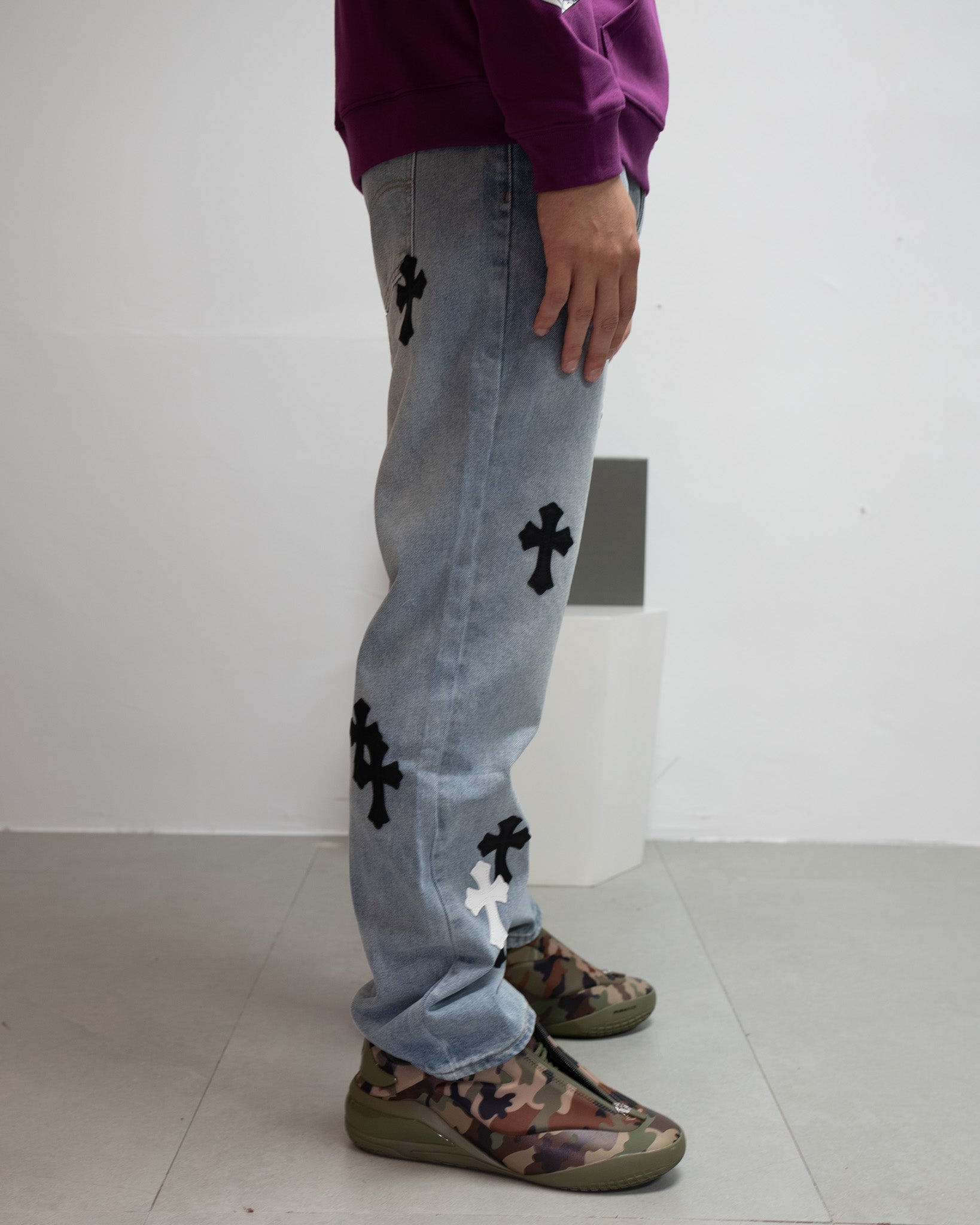 White & Black Cross Patch Light Denim Jeans™