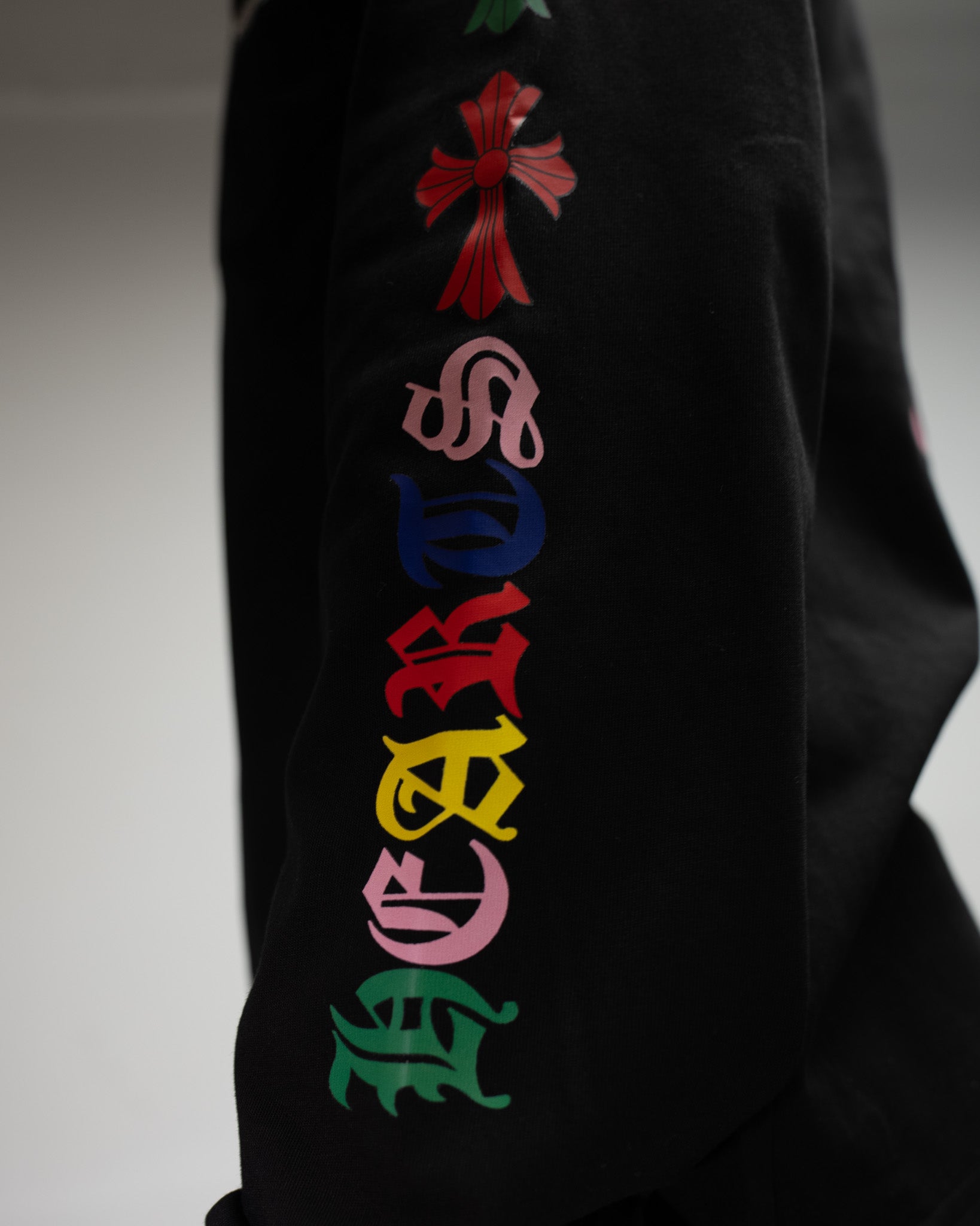 Multicolor Crosses Black Long Sleeve™