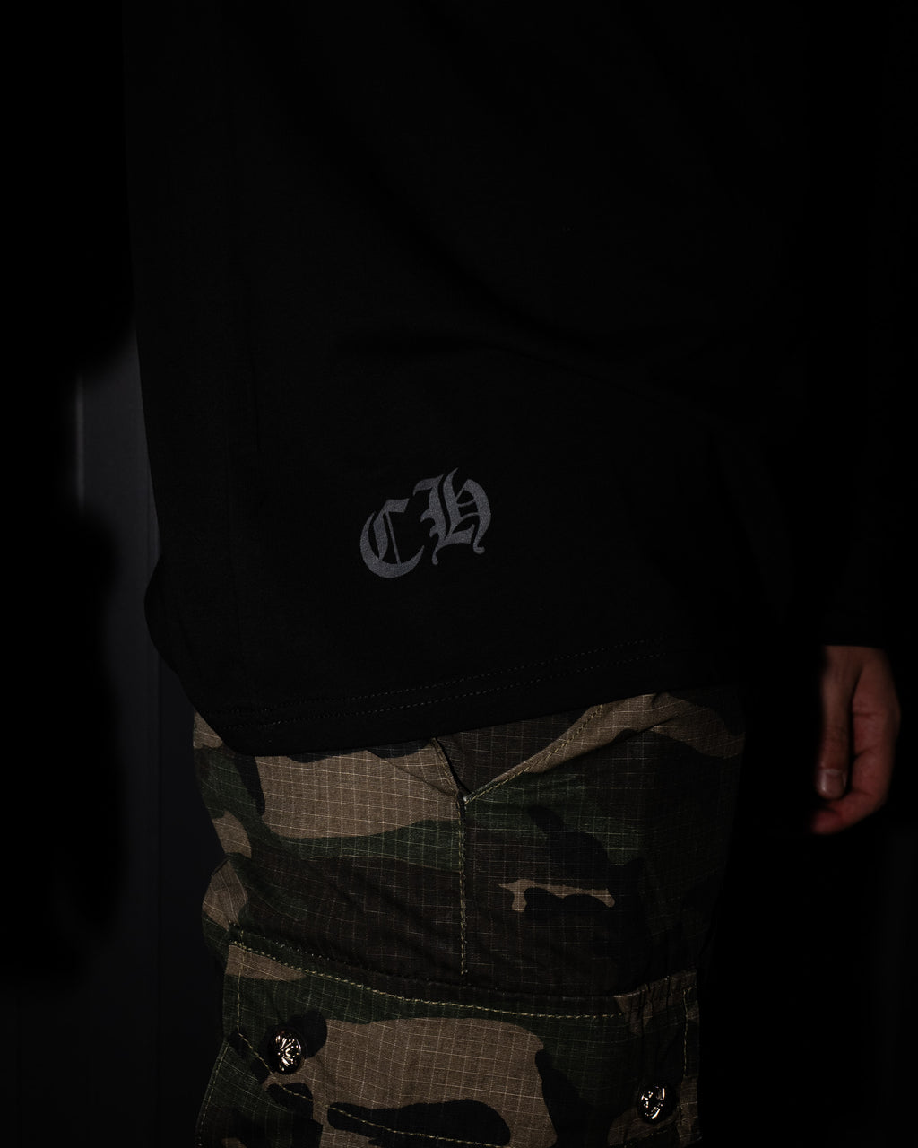 Big Horse Shoe Logo Black Long Sleeve™