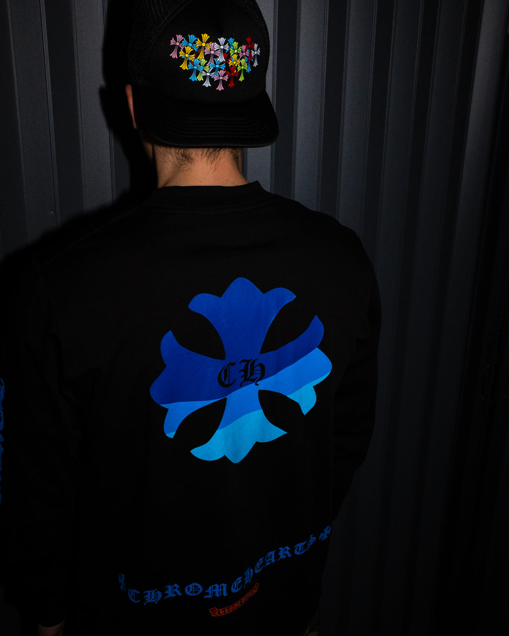 Blue Flower Cross Black Long Sleeve™
